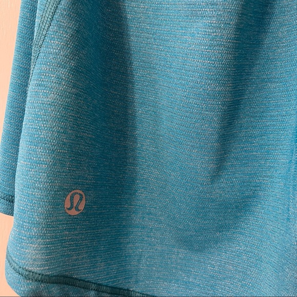 Lululemon 2-in-Run Tank - Blue - Size 6 - Picture 5 of 10